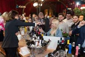 Vinurile care au cucerit lumea au putut fi degustate la Bucureşti: 22 de producători italieni şi-au dat întâlnire la Salonul "Gustul Italiei” din cadrul RoWine 2026